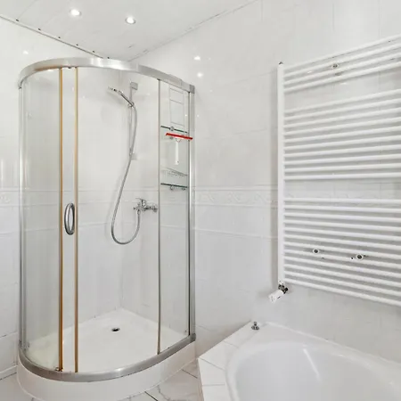 Reihenhaus Mit 2 Schlafzimmern Hutschenhausen