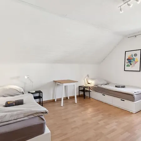 Reihenhaus Mit 2 Schlafzimmern * Hutschenhausen