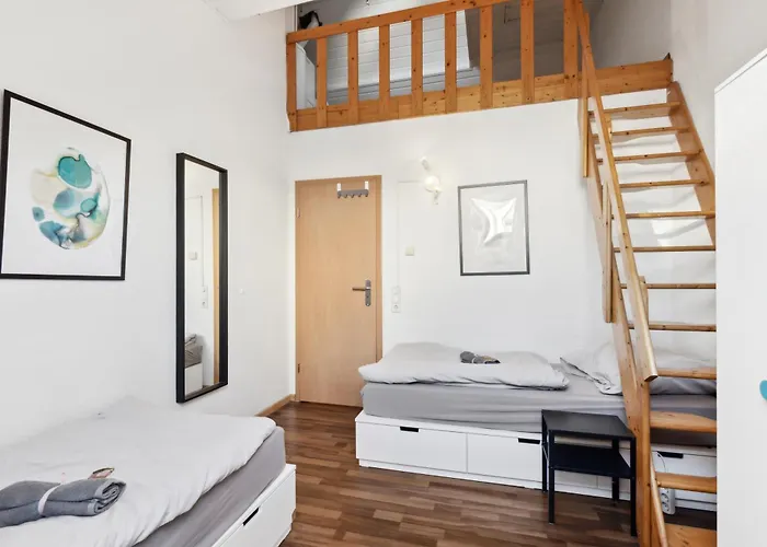 Reihenhaus Mit 2 Schlafzimmern *