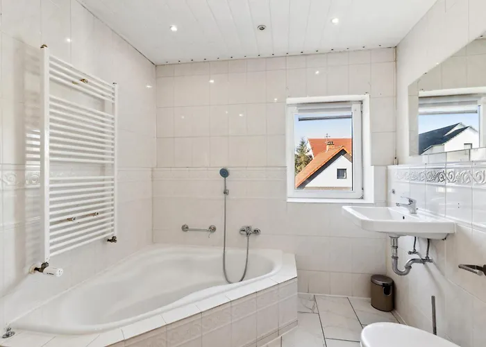 Reihenhaus Mit 2 Schlafzimmern * Hutschenhausen